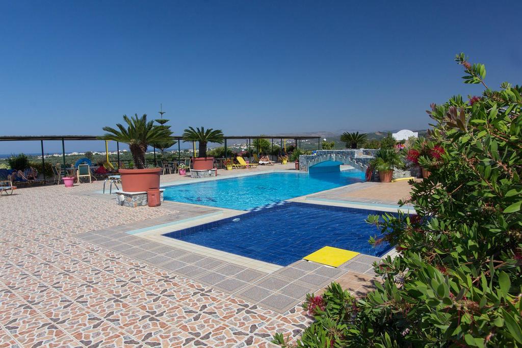 גאורגיופוליס Pinelopi Apartments מראה חיצוני תמונה